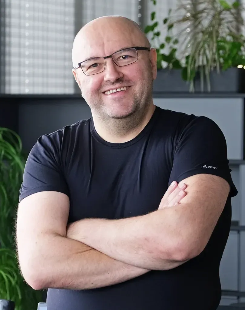 testimonial_portrait_1